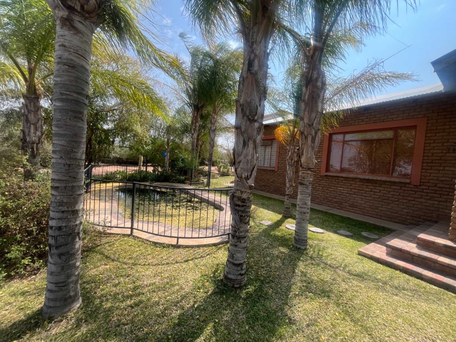 5 Bedroom Property for Sale in Upington Northern Cape